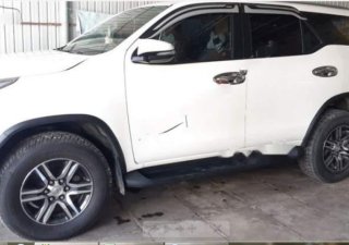 Toyota Fortuner 	2.4G 4x2 MT  2017 - Bán xe Toyota Fortuner 2.4G 4x2 MT 2017, màu trắng xe gia đình