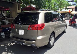 Toyota Sienna LE 2008 - Gia đình cần bán xe Sienna 2008, số tự động, bản LE, hai cửa điện