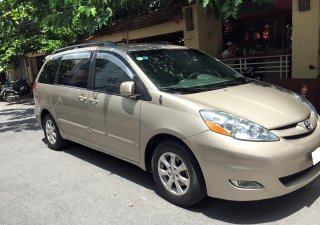 Toyota Sienna LE 2008 - Gia đình cần bán xe Sienna 2008, số tự động, bản LE, hai cửa điện