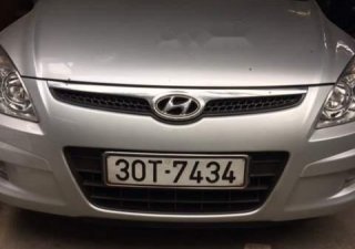 Hyundai i30  CW 2019 - Bán Hyundai i30 CW 2019, màu bạc, nhập khẩu nguyên chiếc, xe gia đình giá cạnh tranh