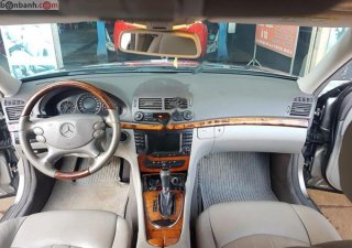 Mercedes-Benz E class E280 2006 - Bán Mercedes E280 đời 2006, màu bạc, số tự động 