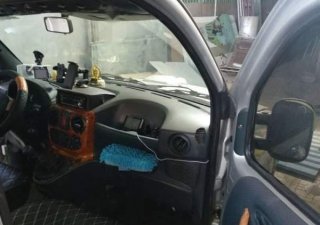Fiat Doblo 2003 - Cần bán gấp Fiat Doblo 2003, màu bạc, nhập khẩu nguyên chiếc chính chủ