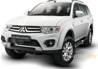 Mitsubishi Pajero 2016 - Bán ô tô Mitsubishi Pajero sản xuất năm 2016, màu trắng chính chủ