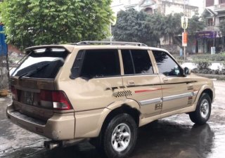 Ssangyong Musso 2003 - Cần bán gấp Ssangyong Musso năm sản xuất 2003, màu vàng, nhập khẩu nguyên chiếc số sàn giá cạnh tranh