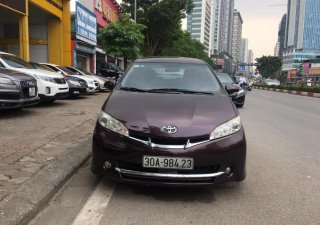 Toyota Wish 2.0AT 2011 - Bán ô tô Toyota Wish 2.0AT model 2011, màu đỏ, nhập khẩu nguyên chiếc