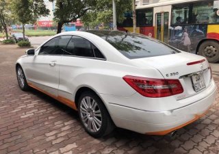 Mercedes-Benz E class E350 2010 - Bán xe Mercedes E350 đời 2010, màu trắng, xe nhập chính chủ, 888.888tr