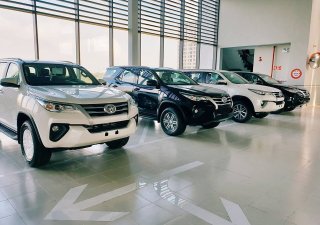 Toyota Fortuner 2019 - Fortuner 2019, đủ bản, đủ màu, giá ưu đãi, giao xe ngay, LH 091.82.13686