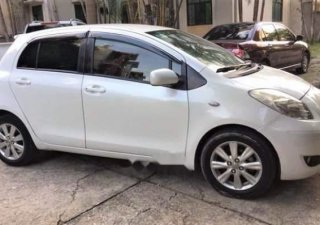 Toyota Yaris 2010 - Bán Toyota Yaris sản xuất 2010, màu trắng, xe nhập ít sử dụng