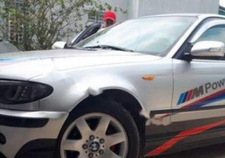 BMW 3 Series 318i  2002 - Bán BMW 318i sản xuất năm 2002, màu bạc, chính chủ