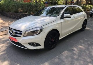 Mercedes-Benz A class A200 2013 - Cần bán Mercedes A200 đời 2013, màu trắng chính chủ