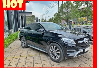 Mercedes-Benz GLE-Class GLE400 2019 - Bán xe Mercedes GLE400 couple đen 2019 chính hãng. Trả trước 1 tỷ 400 triệu nhận xe ngay