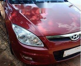 Hyundai i30 2010 - Cần bán lại xe Hyundai i30 sản xuất 2010, màu đỏ xe gia đình