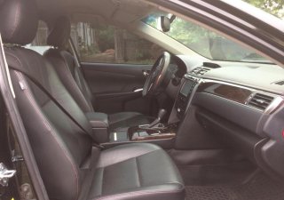 Toyota Camry 2.5Q ASV50L-JETEKU 2017 - Cần bán Toyota Camry 2.5Q ASV50L-JETEKU năm sản xuất 2017, màu đen