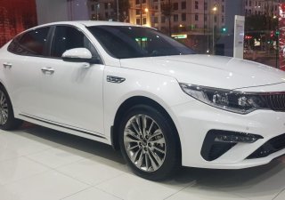 Kia Optima 2.0 AT 2019 - Bán ô tô Kia Optima 2.0 AT đời 2019, màu trắng