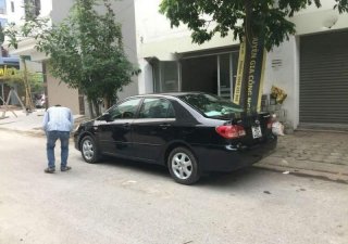 Toyota Corolla altis 2005 - Cần bán xe Toyota Corolla altis năm sản xuất 2005, màu đen, nhập khẩu chính chủ