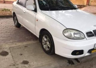Daewoo Lanos   2002 - Bán xe Daewoo Lanos đời 2002, màu trắng, nhập khẩu nguyên chiếc, máy nổ êm