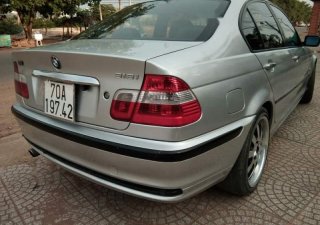 BMW 3 Series 318i 2001 - Bán xe BMW 318i năm 2001, màu bạc, nhập khẩu