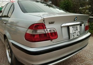 BMW 3 Series 2001 - Cần bán gấp BMW 3 Series năm sản xuất 2001, màu bạc, xe nhập  
