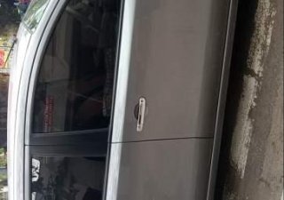 Nissan Grand livina 2012 - Cần bán lại xe Nissan Grand livina năm sản xuất 2012, màu xám