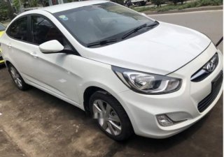 Hyundai Accent  AT  2015 - Bán Hyundai Accent AT 2012 AT siêu mới nhập khẩu - Xe cam kết chất lượng hoàn hảo từ chiếc lốp