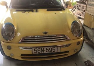 Mini Cooper 2006 - Bán xe Mini Cooper sản xuất năm 2006, màu vàng, nhập khẩu nguyên chiếc