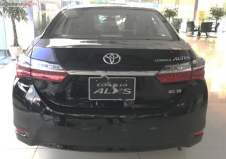 Toyota Corolla altis 2019 - Cần bán xe Toyota Corolla Altis đời 2019, màu đen, giá tốt