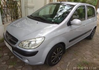 Hyundai Getz 2010 - Bán xe Hyundai Getz đời 2010, màu bạc, xe nhập như mới 