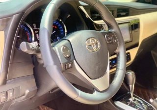 Toyota Corolla altis 2017 - Cần bán xe Toyota Corolla altis năm 2017, màu trắng