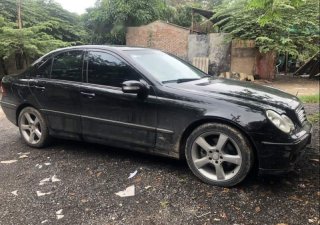 Mercedes-Benz C class  C240  2005 - Bán Mercedes C240 sản xuất 2005, màu đen, nhập khẩu
