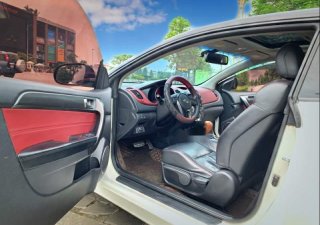 Kia Forte Koup   2010 - Bán xe Kia Forte Koup sản xuất năm 2010, màu trắng, nhập khẩu 