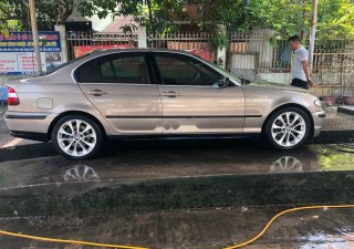 BMW 3 Series  325i  2004 - Cần bán BMW 3 Series 325i năm 2004, còn nguyên bản
