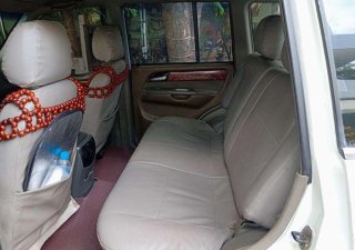 Ssangyong Musso    2002 - Bán Ssangyong Musso năm 2002, màu trắng, nhập khẩu