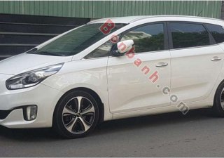 Kia Rondo 2015 - Bán xe Kia Rondo năm 2015, màu trắng