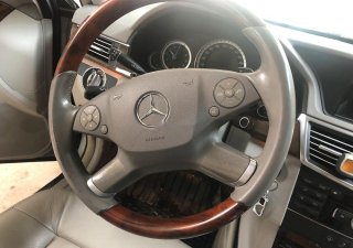Mercedes-Benz E class E300  2010 - Bán Mercedes E300 đời 2010, nhập khẩu, xe gia đình 