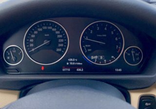 BMW 3 Series 320i  2017 - Cần bans BMW 3 Series đăng ký lần đầu 2017, màu xanh lam, ít sử dụng, giá tốt 1 tỷ 290 triệu đồng