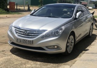 Hyundai Sonata   AT   2010 - Bán Hyundai Sonata AT năm sản xuất 2010, màu bạc, nhập khẩu