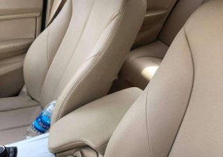 BMW 3 Series  320i 2013 - Bán BMW 3 Series 320i đời 2013, màu trắng, nhập khẩu, 770 triệu