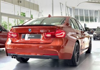 BMW 3 Series  320 i 2018 - Bán xe BMW 3 Series 320 i đời 2018, nhập khẩu, mới 100%