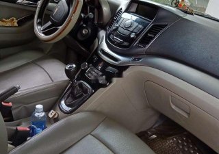Chevrolet Orlando 2012 - Cần bán gấp Chevrolet Orlando sản xuất 2012, màu bạc