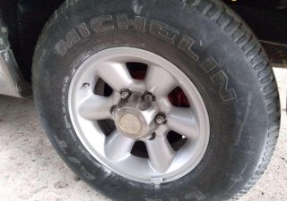 Ssangyong Musso 2005 - Bán Ssangyong Musso đời 2005, màu đen, nhập khẩu 