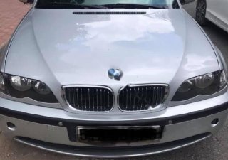 BMW 3 Series 325i 2005 - Xe BMW 3 Series 325i năm 2005, màu bạc số tự động