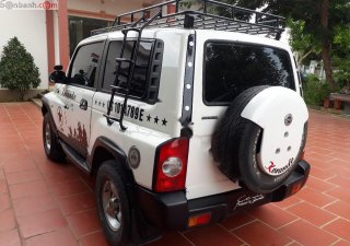 Ssangyong Korando TX-5 4x4 MT 2000 - Cần bán gấp Ssangyong Korando TX-5 4x4 MT sản xuất 2000, màu trắng 