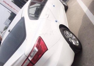 Kia K5 2017 - Bán ô tô Kia K5 2017, màu trắng còn mới, giá cạnh tranh