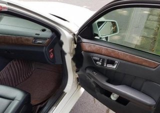 Mercedes-Benz E class E300 AMG 2012 - Bán Mercedes E300 AMG sản xuất 2012, màu trắng