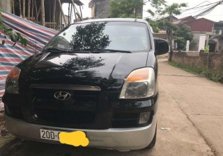 Hyundai Starex   2004 - Bán Hyundai Starex đời 2004, màu đen, xe nhập, chính chủ