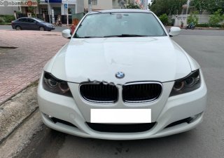 BMW 3 Series 320i 2009 - Bán BMW 3 Series 320i 2009, màu trắng, nhập khẩu