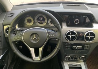 Mercedes-Benz GLK Class GLK 250 AMG 2015 - Chính chủ cần bán Mercedes 250 AMG 2.0AT đời 2016, màu đen, biển VIP, full options