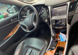 Hyundai Sonata Y20 2010 - Bán Hyundai Sonata Y20 2010, màu đen, nhập khẩu