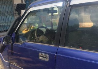 Suzuki Vitara  MT 2005 - Cần bán gấp Suzuki Vitara MT 2005, nhập khẩu nguyên chiếc