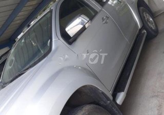 Isuzu Dmax    3.0 LS 2013 - Cần bán Isuzu Dmax 3.0 LS đời 2013, màu bạc, nhập khẩu 